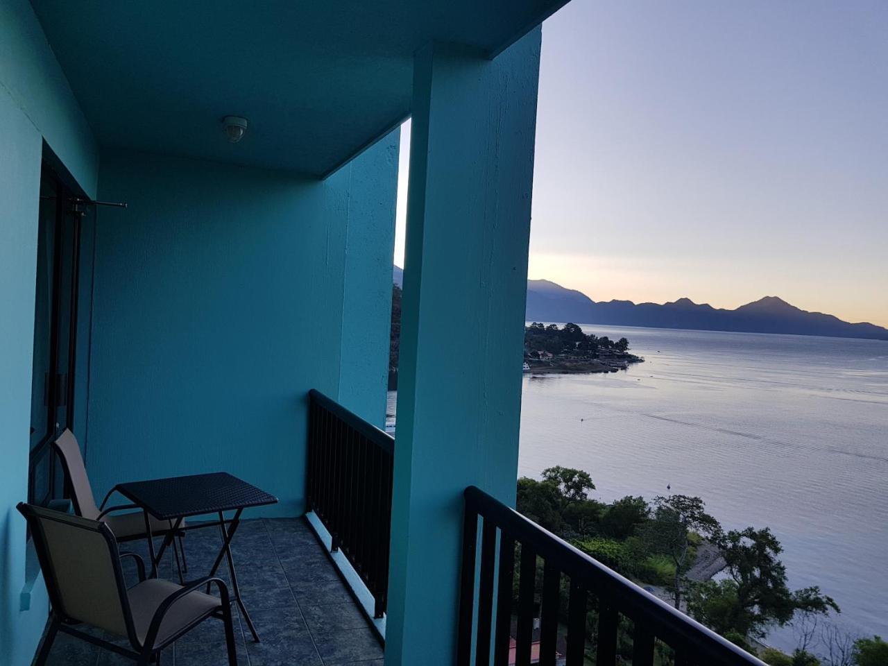 Sky View Atitlan Lake Suites - Free Breakfast Supplies Panajachel Exteriér fotografie