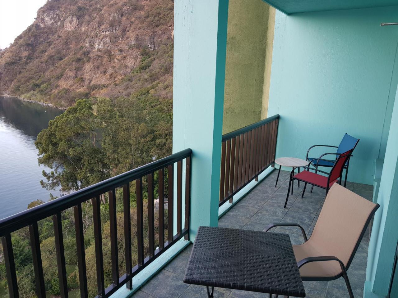 Sky View Atitlan Lake Suites - Free Breakfast Supplies Panajachel Exteriér fotografie